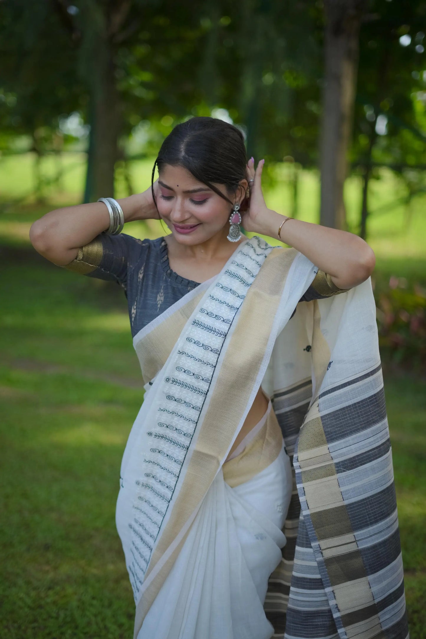 Soft Lilen Cotton Saree