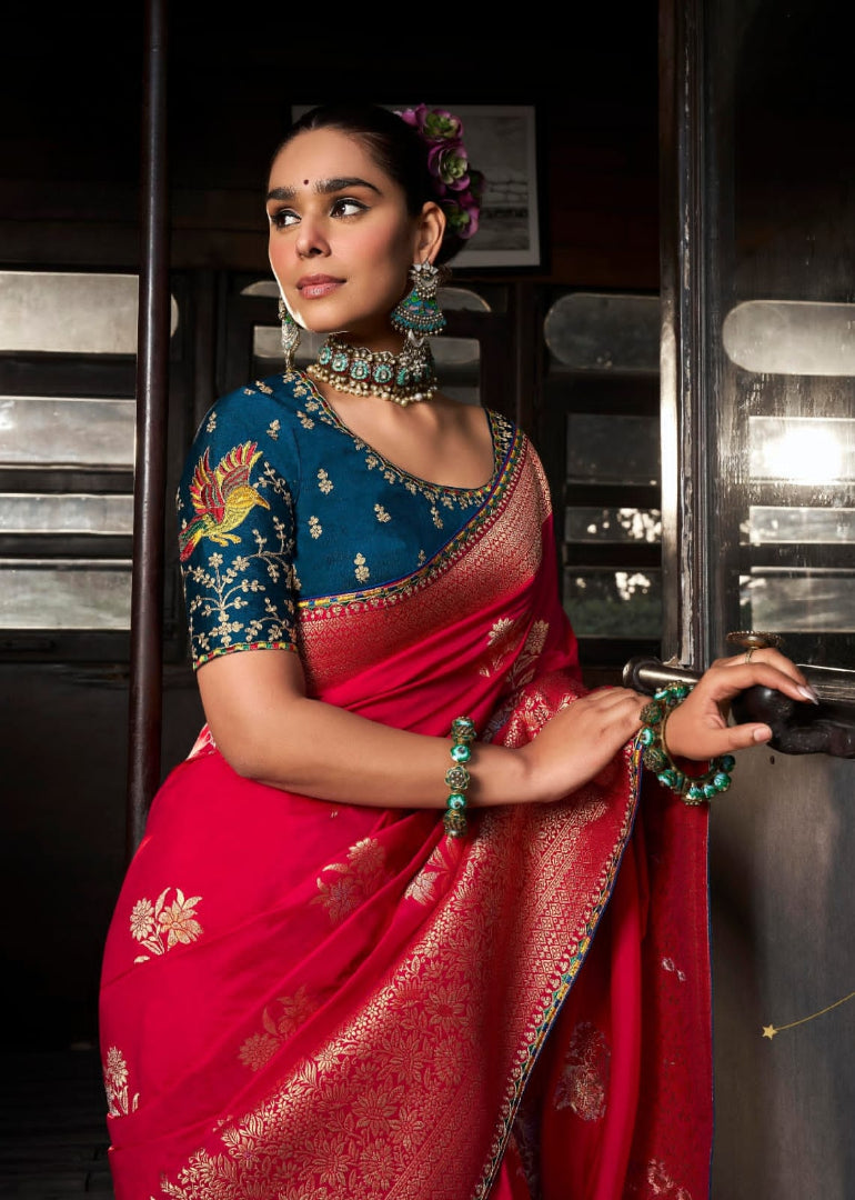 Soft Dola Viscous Silk with 3d Weaved Pallu & Fancy Lace Border with Heavy Embroidered Contrast Blouse