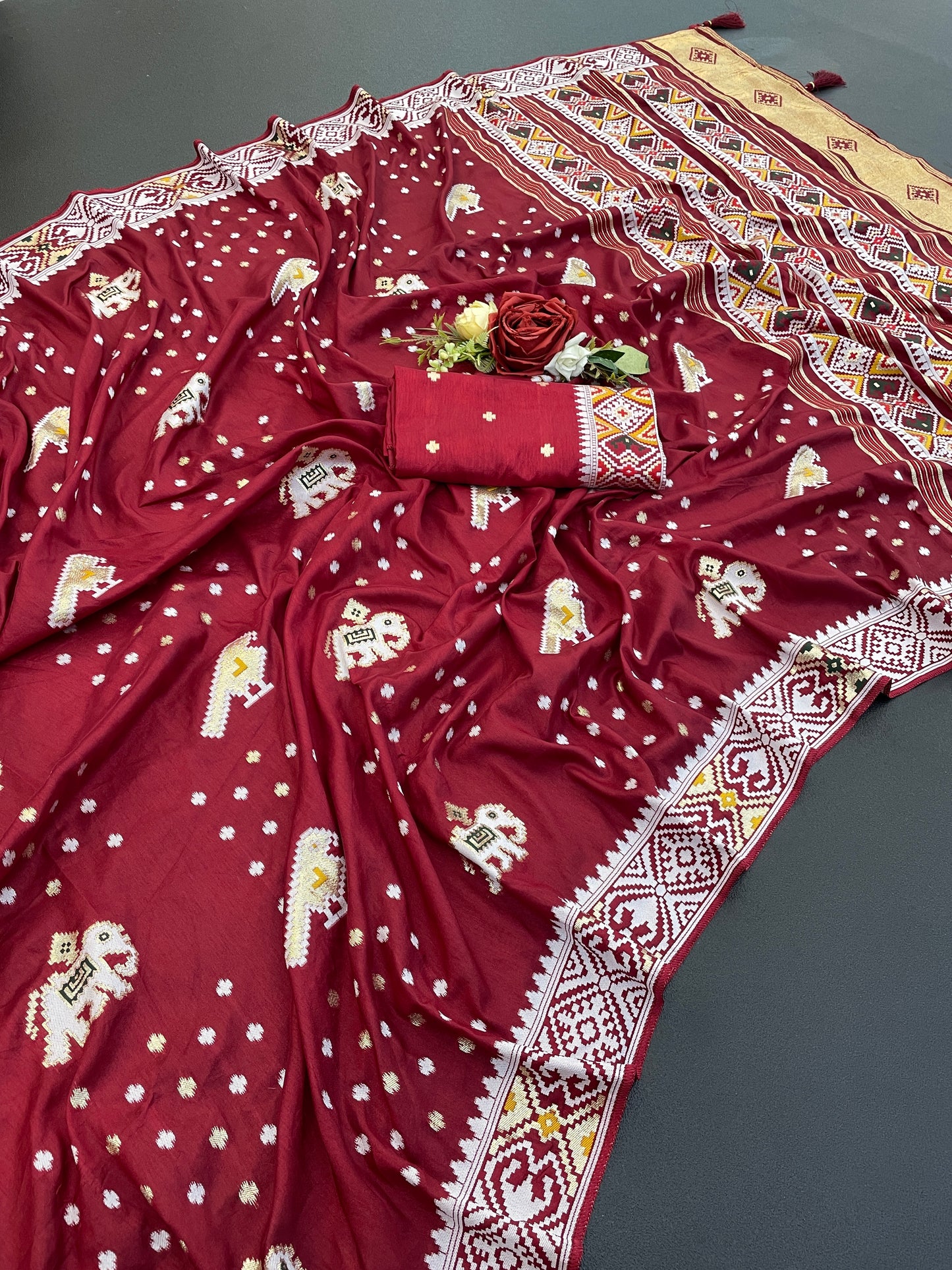 Mashlin Patola Type sarees