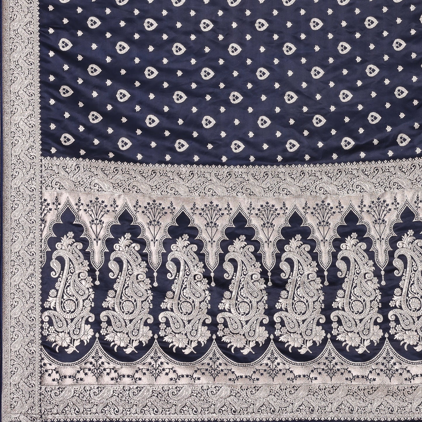Banarasi Type Sartin Saree