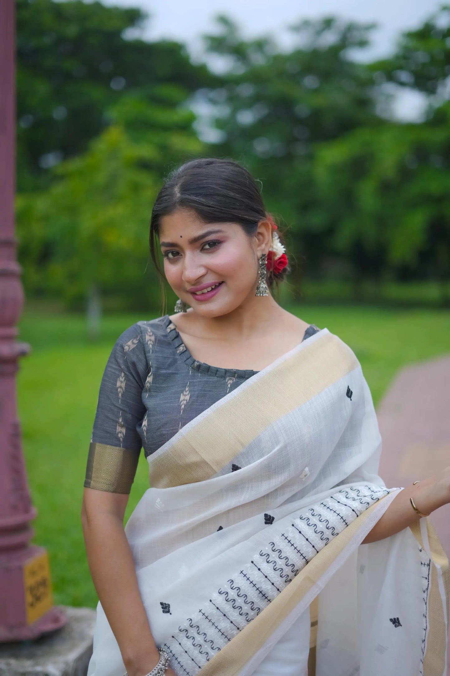 Soft Lilen Cotton Saree