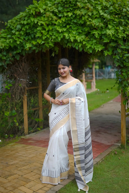 Soft Lilen Cotton Saree