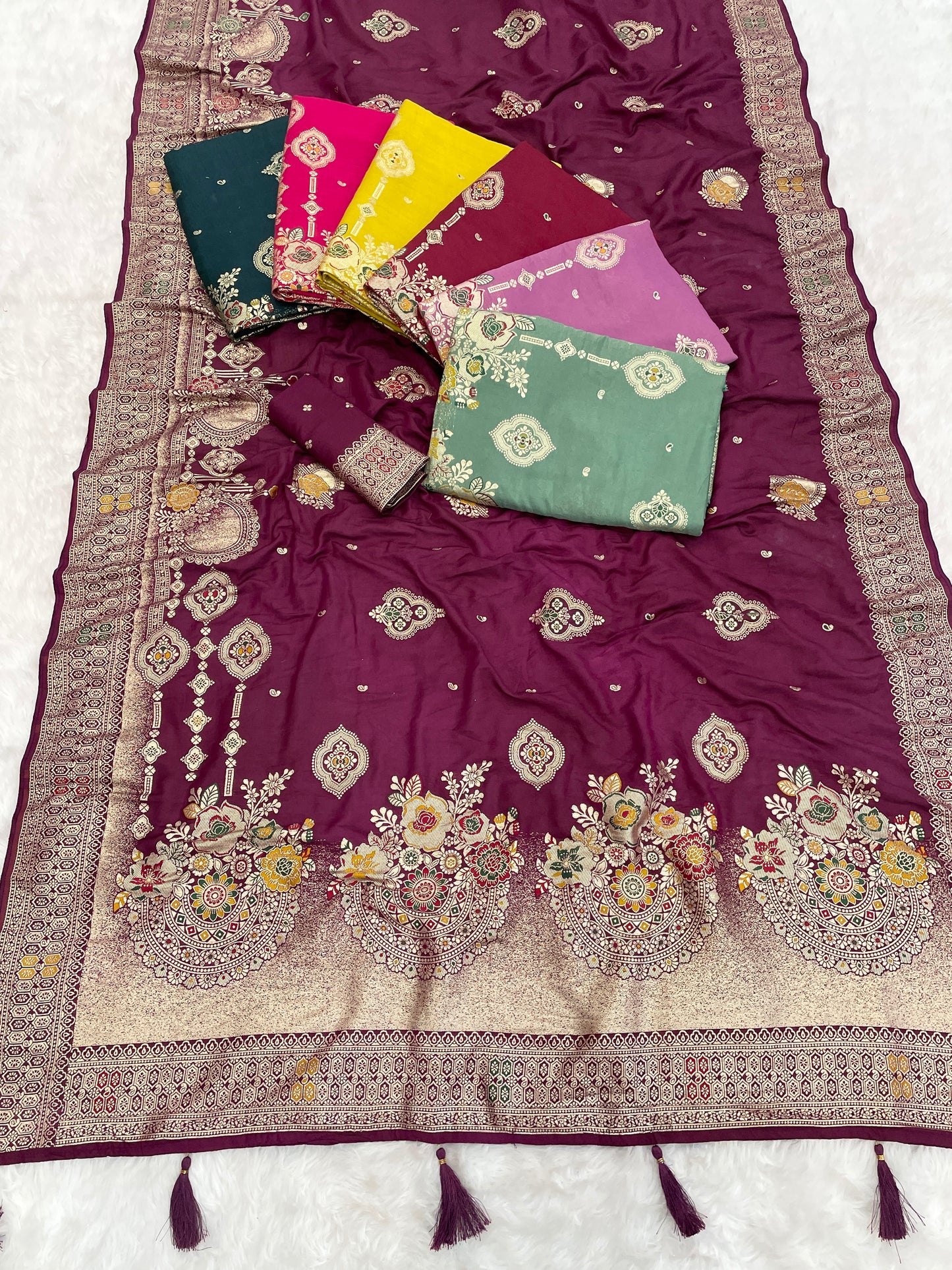 Mashlin Patola Style Saree
